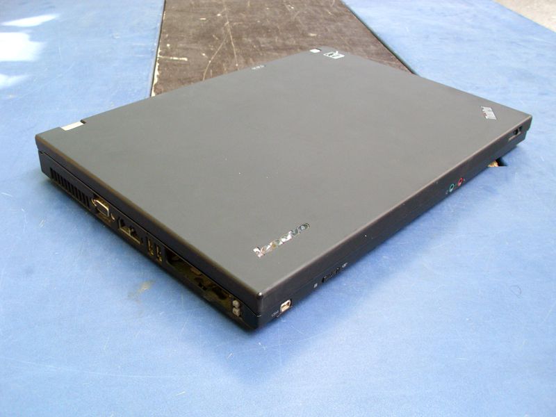 Lenovo ThinkPad T400 – Primul laptop din stoc cu DDR3!