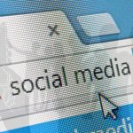 Este interzicerea social media pentru minori o soluție eficientă?