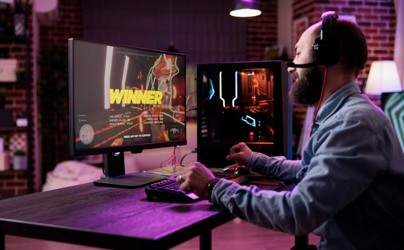 Configuratii PC gaming: Top build-uri buget mic, mediu si mare (2026)