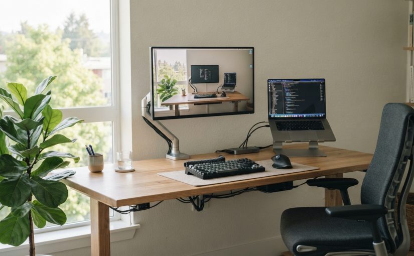 Cum organizezi un birou ergonomic?