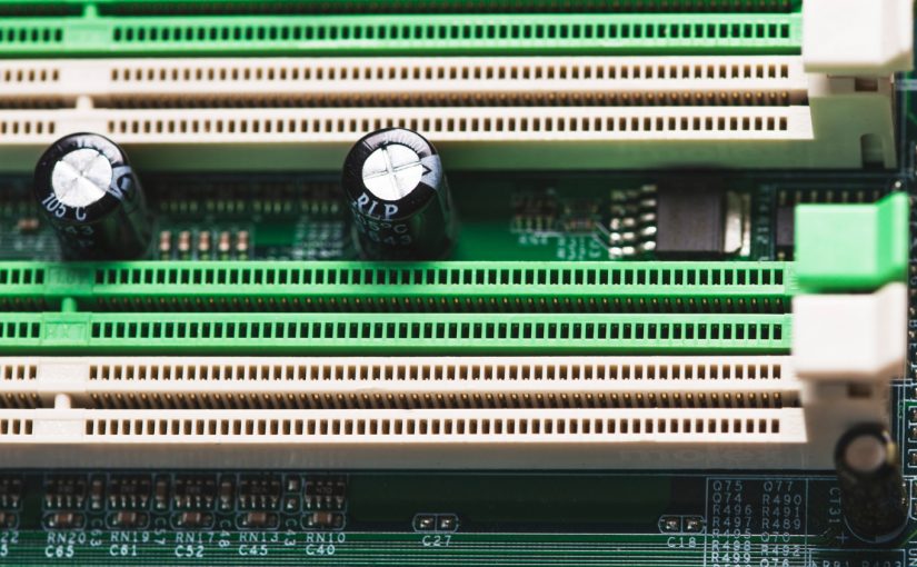 C&acirc;t RAM ai nevoie &icirc;n 2026? 8 GB vs 16 GB vs 32 GB